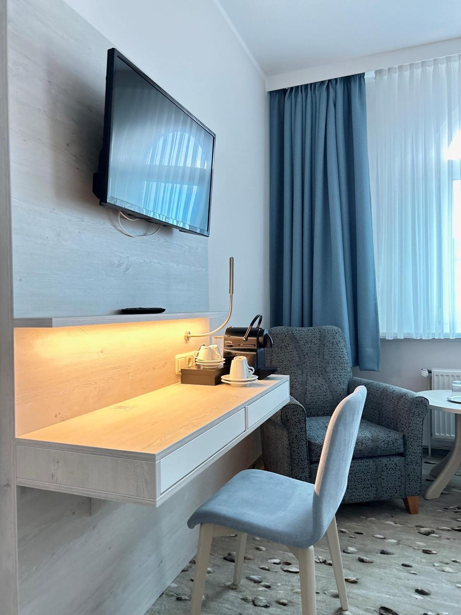 Sure Hotel By Best Western Wilhelmshaven City Extérieur photo