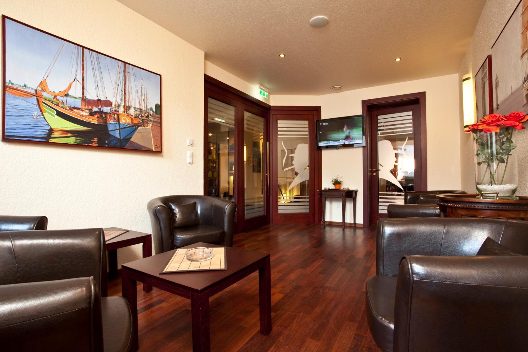 Sure Hotel By Best Western Wilhelmshaven City Extérieur photo
