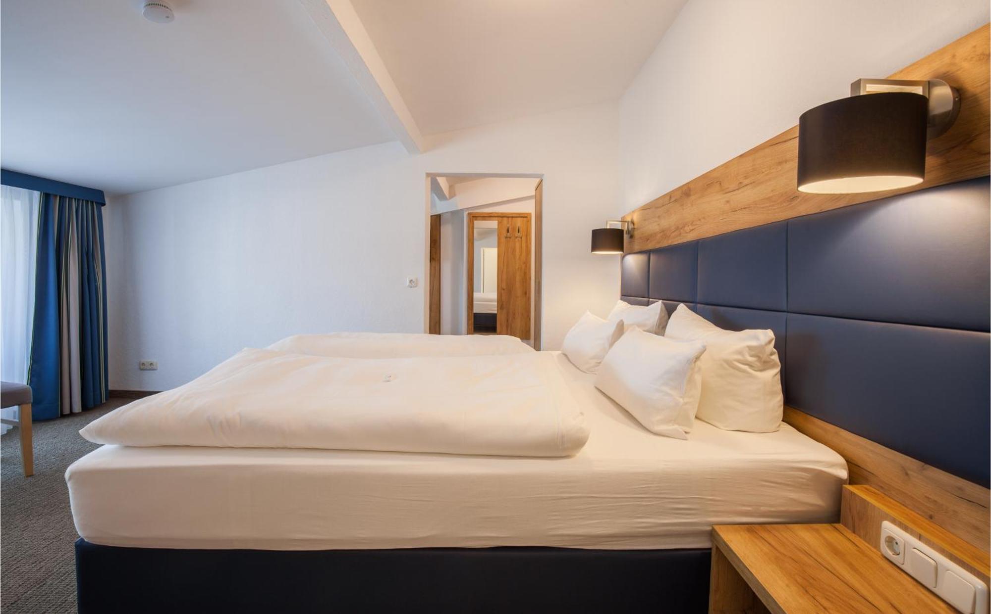 Sure Hotel By Best Western Wilhelmshaven City Extérieur photo